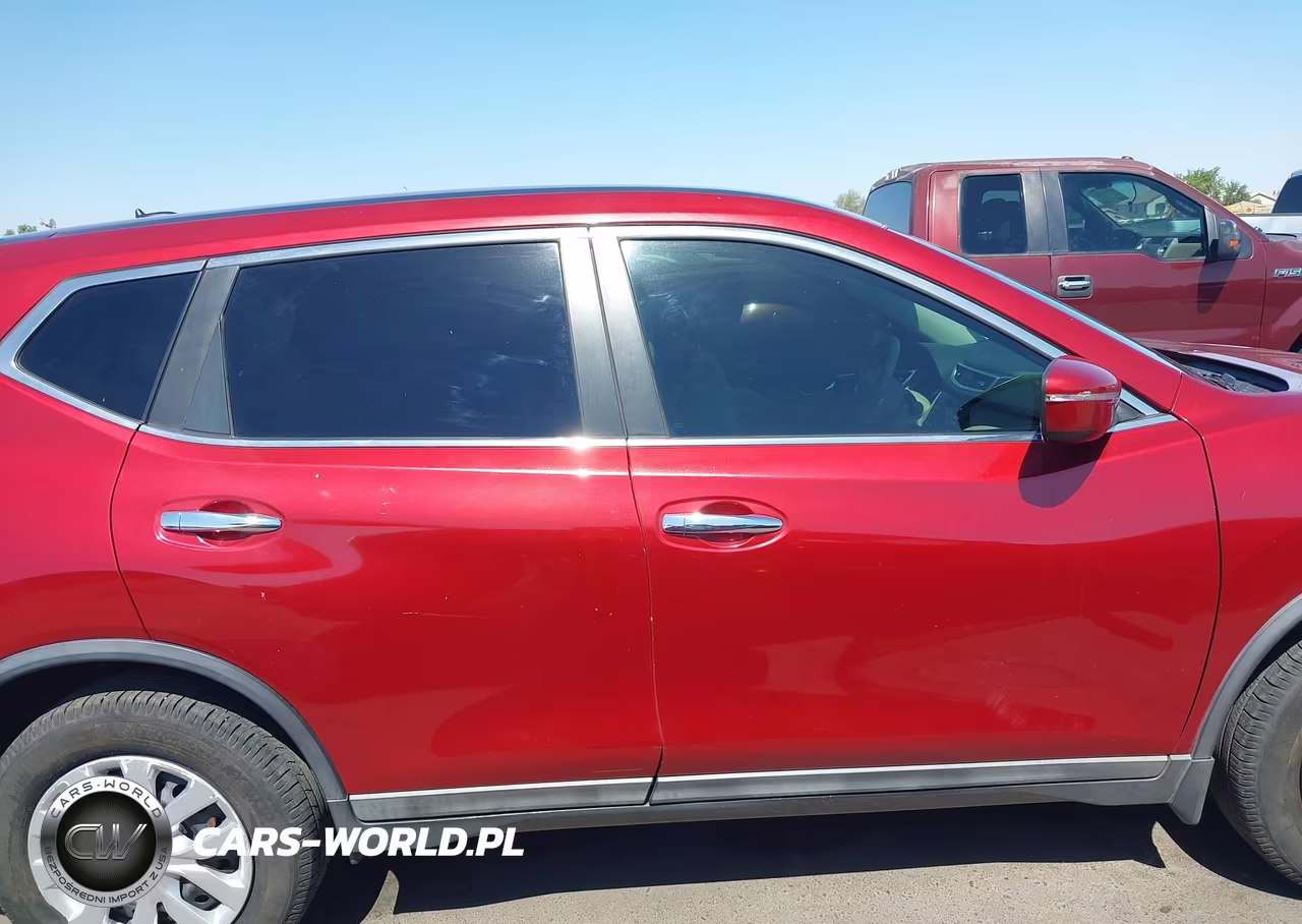 2015 Nissan Rogue S VIN:5N1AT2ML2FC914331 - 13