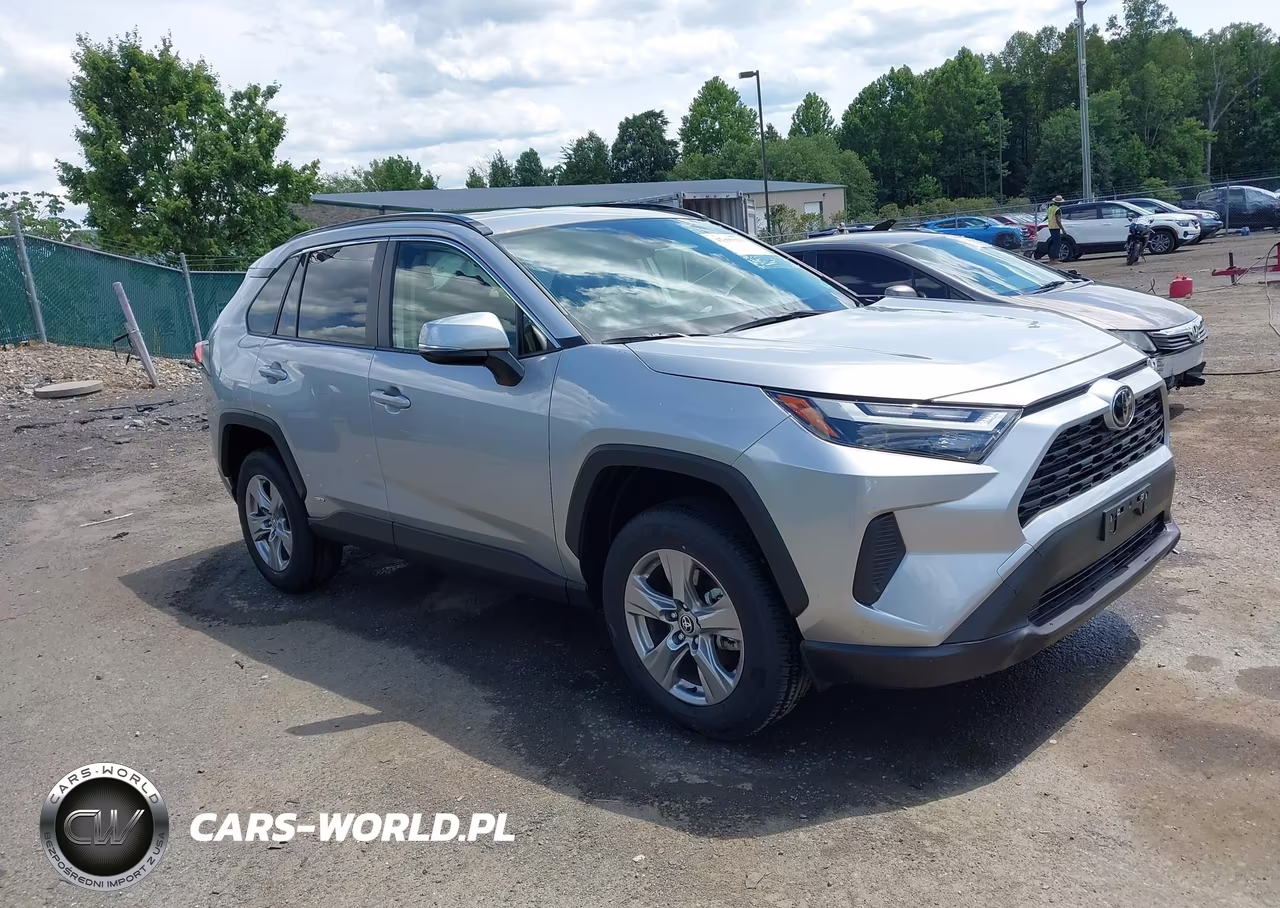 2025 Toyota Rav4 Hybrid Xle – zdjęcie 1 z 16