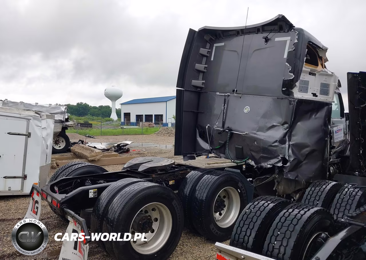 2022 Peterbilt 579 VIN:1XPBD49X5ND800098 - 4
