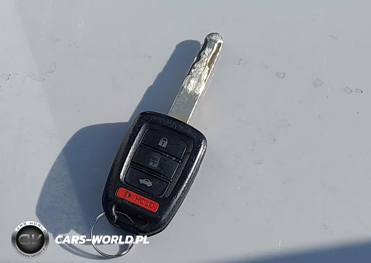 2017 Honda Civic Lx VIN:2HGFC2F50HH573912 - 11