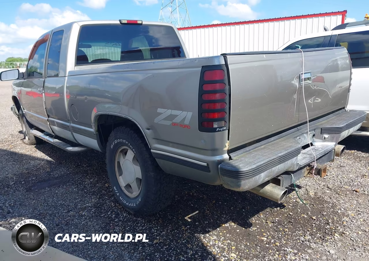 1998 Chevrolet K1500 Fleetside VIN:2GCEK19R5W1168608 - 3