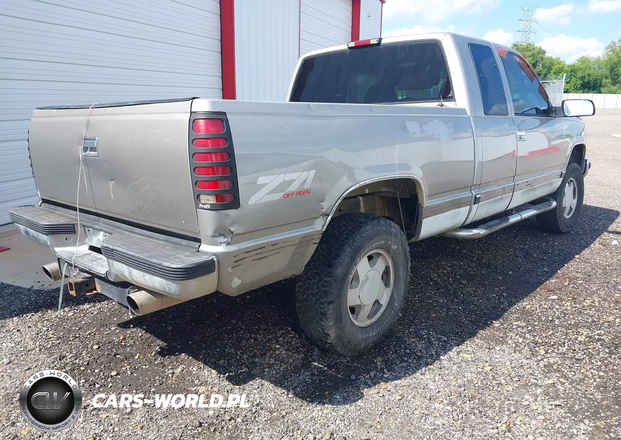 1998 Chevrolet K1500 Fleetside VIN:2GCEK19R5W1168608 - 4