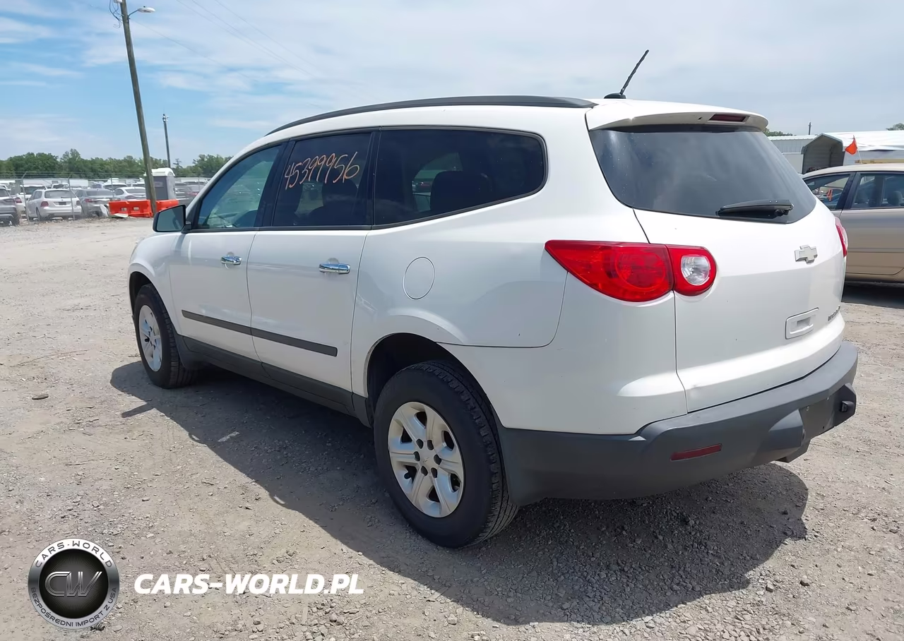 2011 Chevrolet Traverse Ls VIN:1GNKREED9BJ158333 - 3