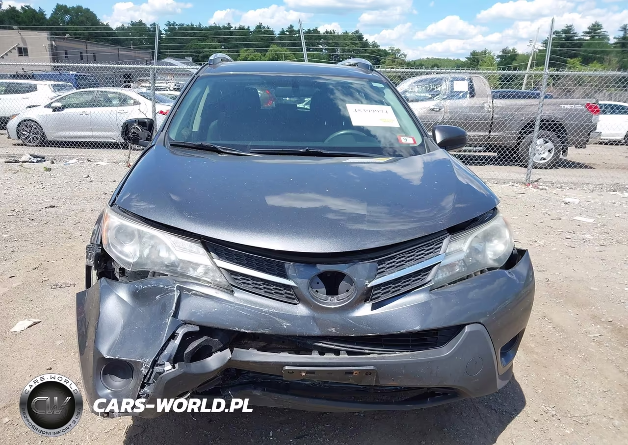 2015 Toyota Rav4 Le VIN:JTMBFREV3FD148175 - 12