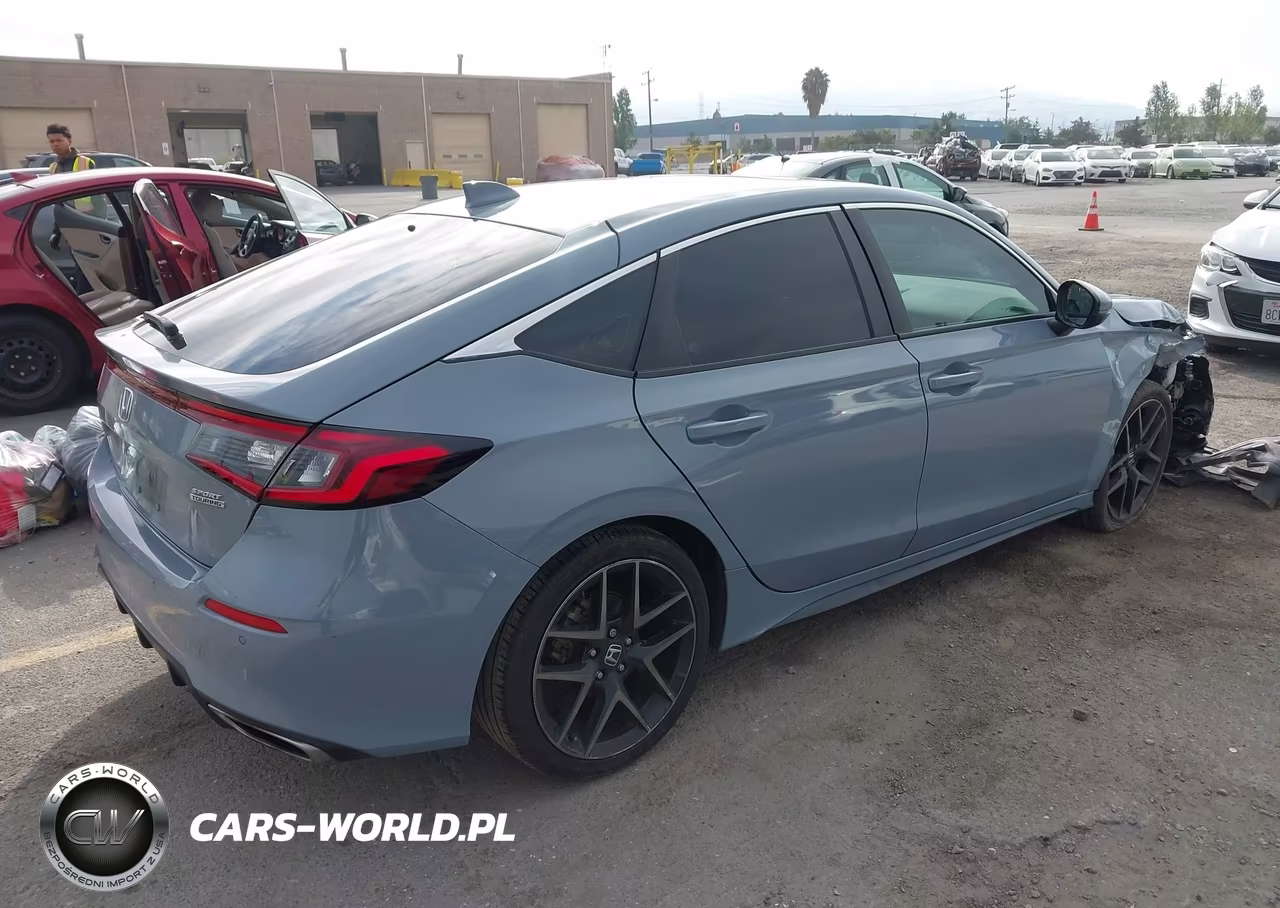 2022 Honda Civic Sport Touring VIN:19XFL1H86NE001539 - 4