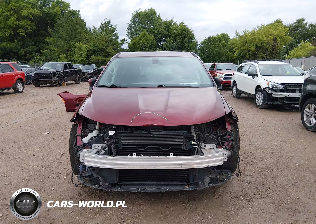 2017 Chrysler Pacifica Touring VIN:2C4RC1DG0HR528988 - 13