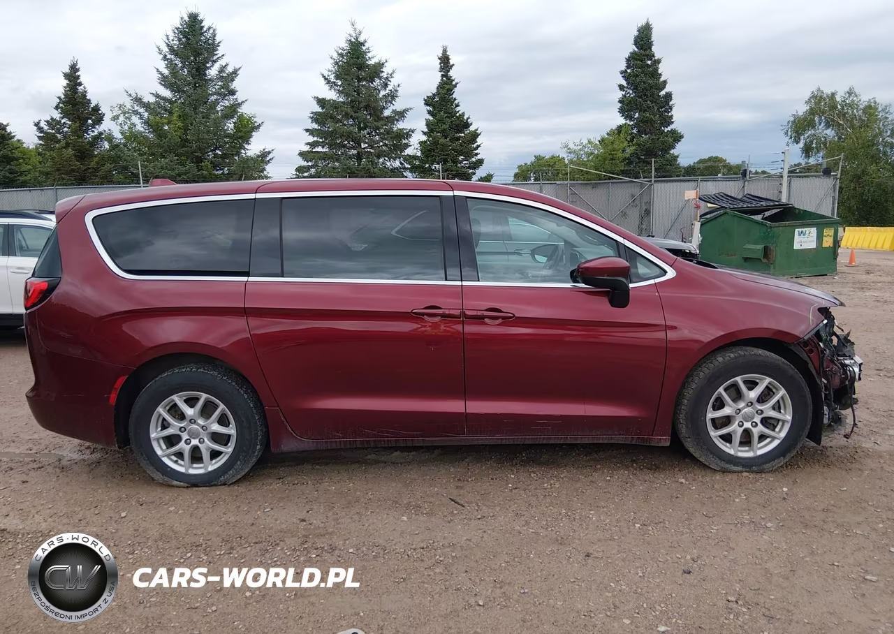 2017 Chrysler Pacifica Touring VIN:2C4RC1DG0HR528988 - 14