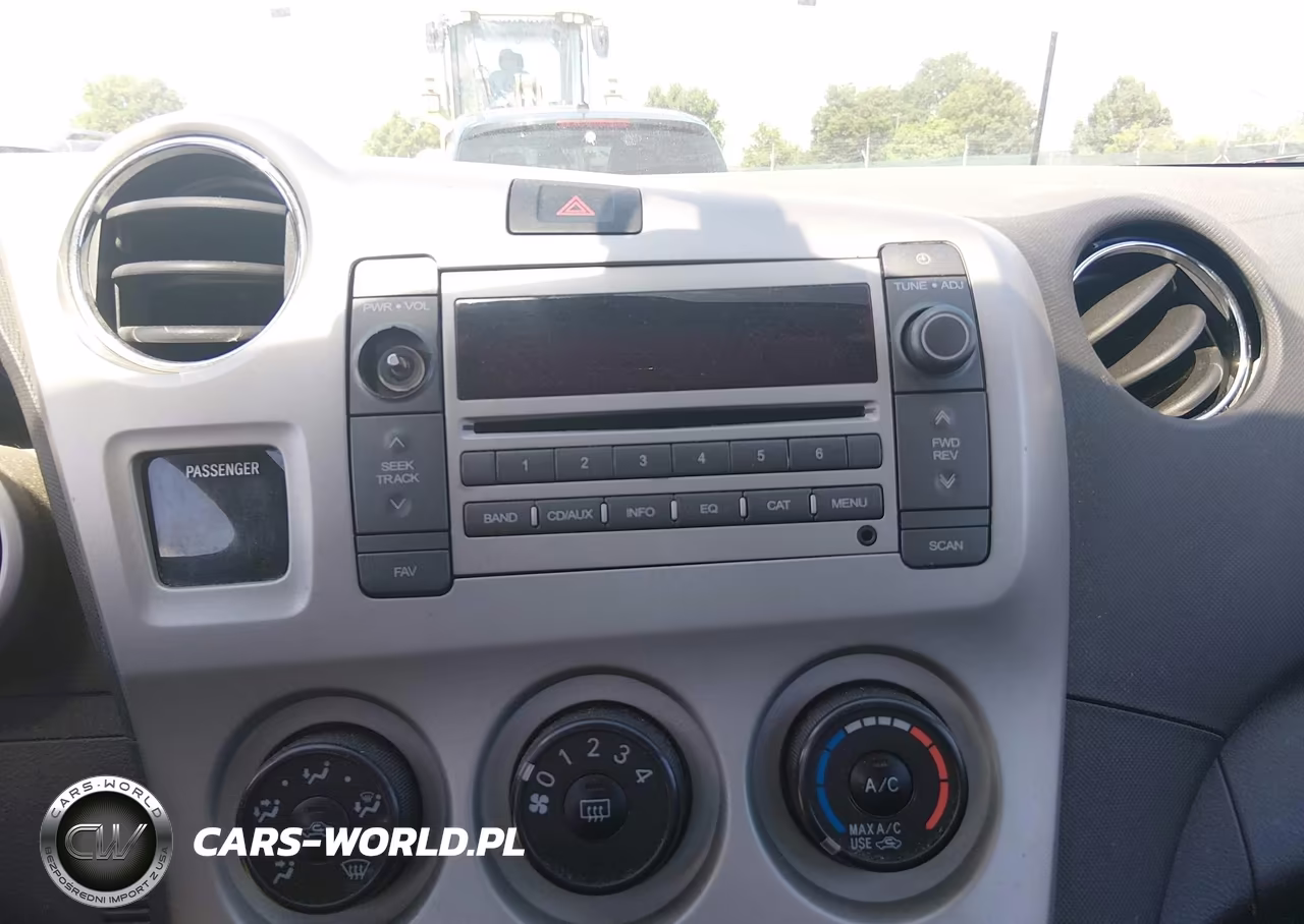 2009 Pontiac Vibe VIN:5Y2SP67059Z456632 - 12