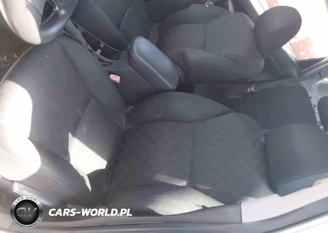 2009 Pontiac Vibe VIN:5Y2SP67059Z456632 - 16