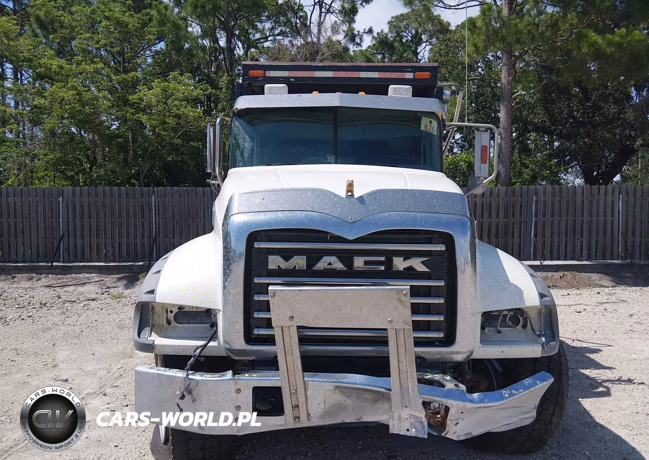 2019 Mack Granite VIN:1M2GR2GC0KM008171 - 11