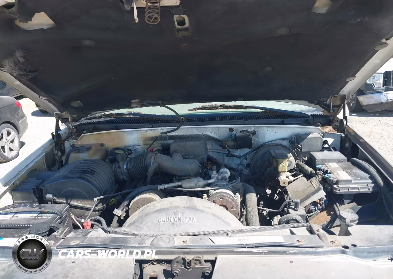 2000 Cadillac Escalade Standard VIN:1GYEK13R7YR124137 - 10