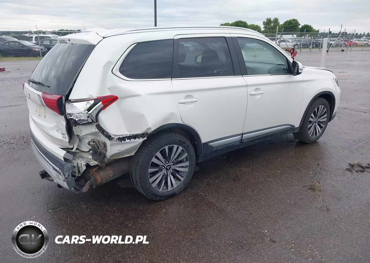 2019 Mitsubishi Outlander Sel VIN:JA4AZ3A33KZ028792 - 4