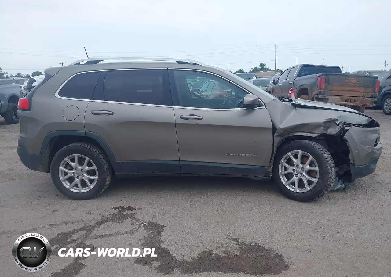 2016 Jeep Cherokee Latitude VIN:1C4PJLCB9GW288408 - 13