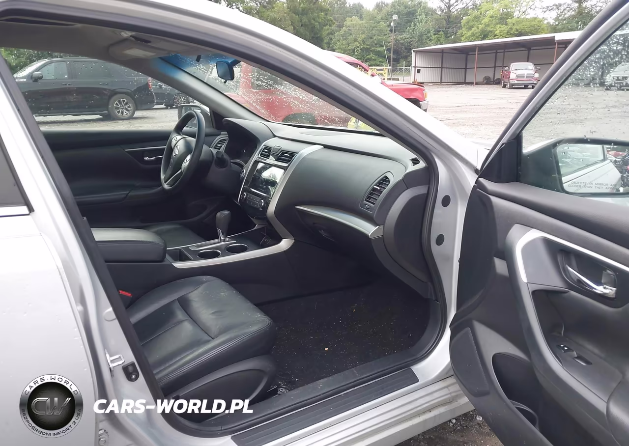 2015 Nissan Altima 2.5 S VIN:1N4AL3AP3FC100891 - 5