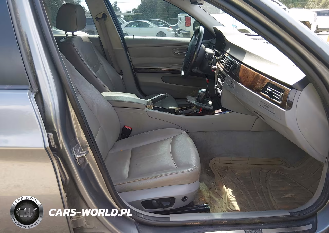 2011 BMW 328I VIN:WBAPH7G52BNN04554 - 5