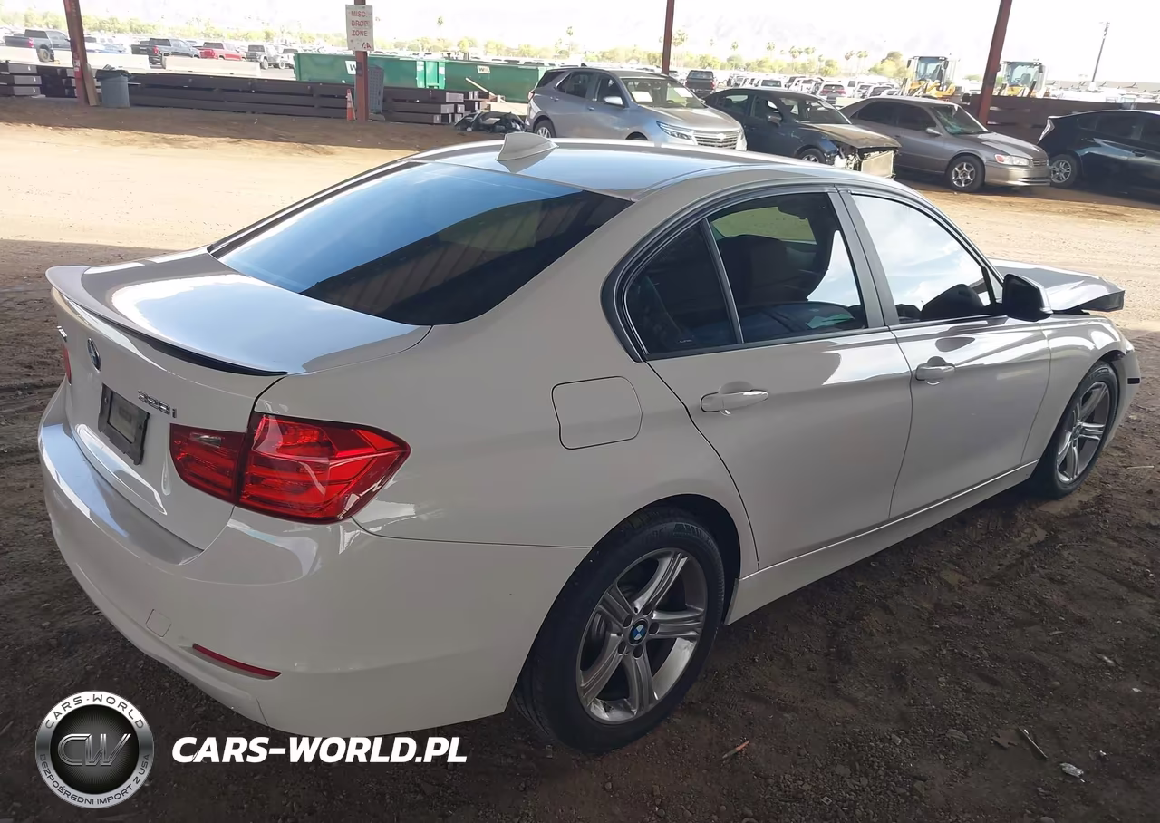 2014 BMW 328I xDrive VIN:WBA3B3C58EJ982505 - 4