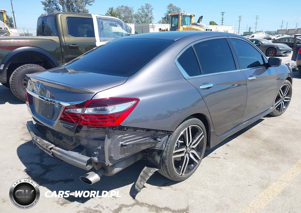 2017 Honda Accord Sport VIN:1HGCR2F56HA026093 - 4