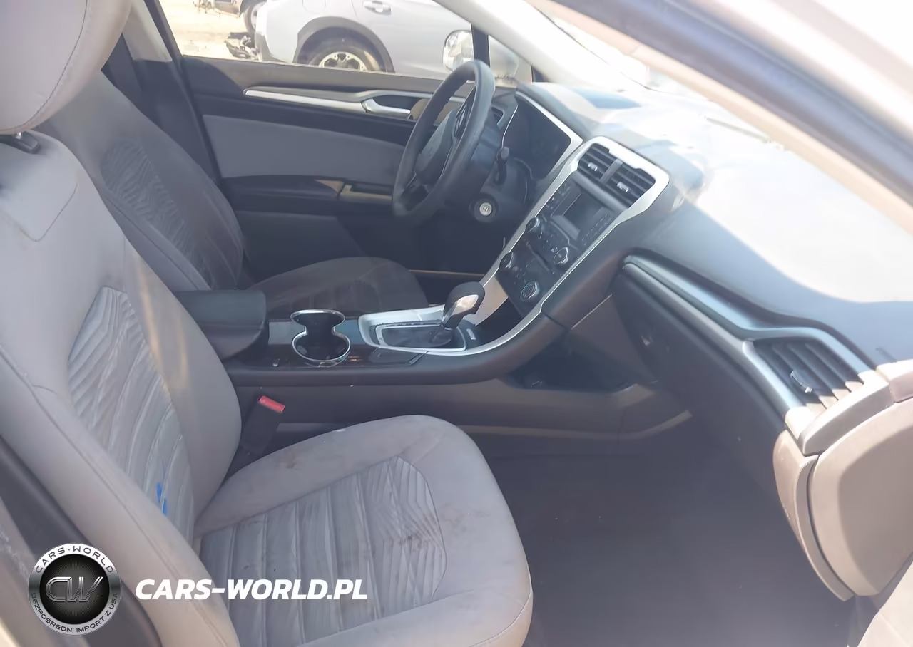 2016 Ford Fusion S VIN:3FA6P0G72GR157327 - 5