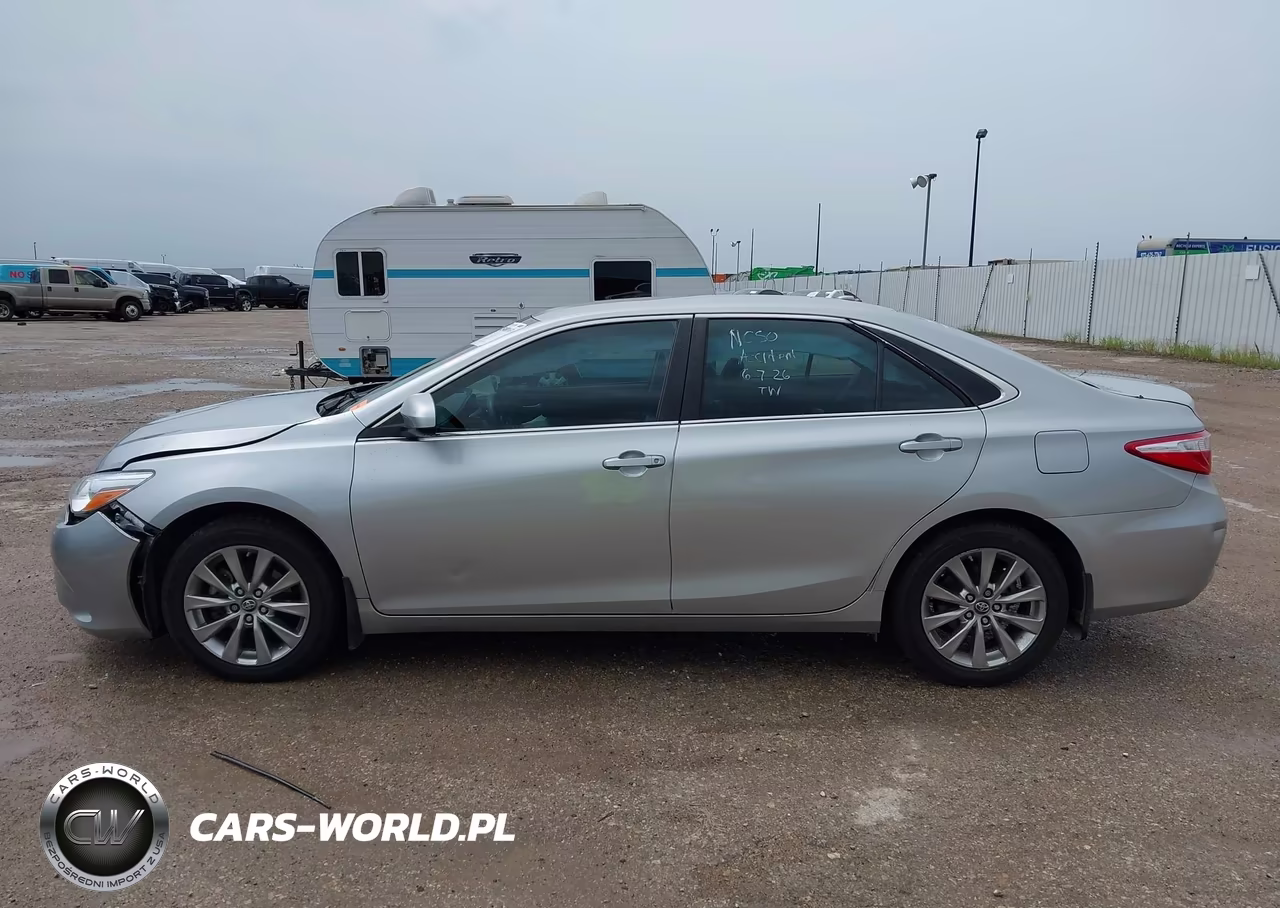2016 Toyota Camry Xle VIN:4T4BF1FK5GR559537 - 15