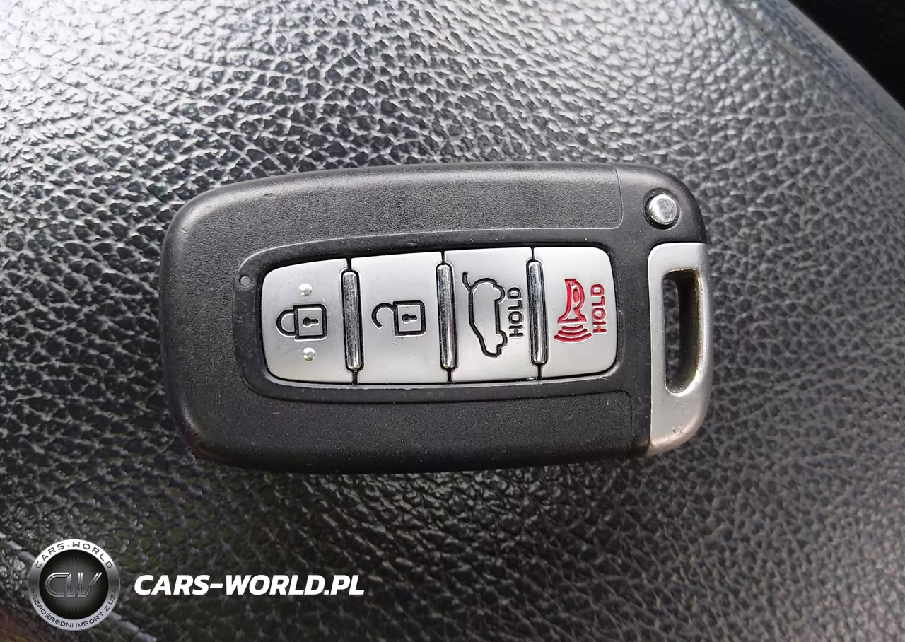 2015 Hyundai Veloster VIN:KMHTC6AD3FU241329 - 11