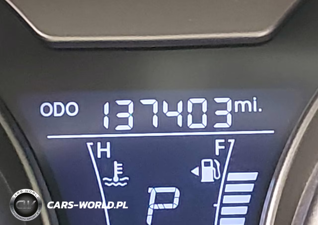 2015 Hyundai Veloster VIN:KMHTC6AD3FU241329 - 15