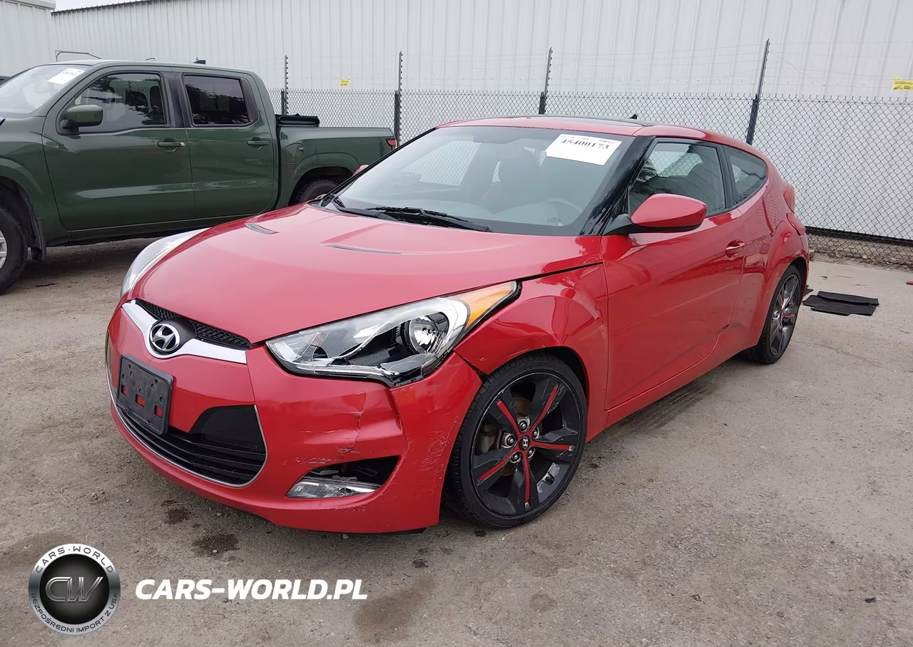 2015 Hyundai Veloster VIN:KMHTC6AD3FU241329 - 2