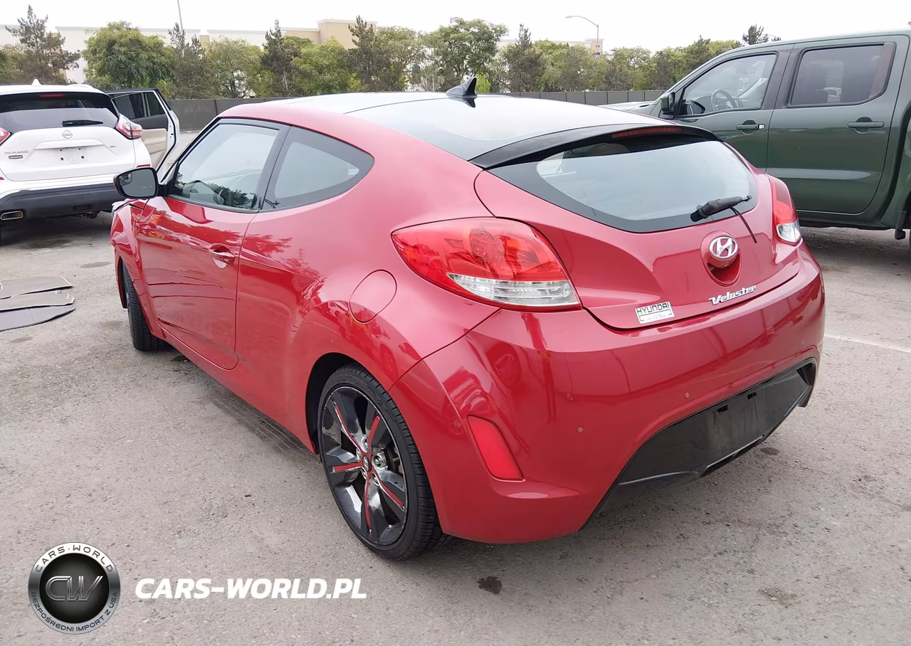 2015 Hyundai Veloster VIN:KMHTC6AD3FU241329 - 3