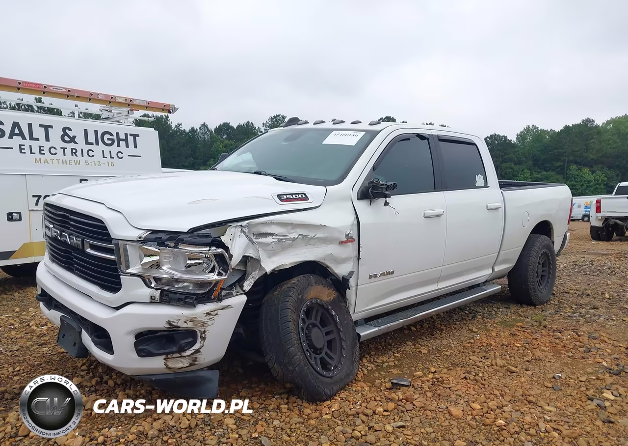 2019 Ram 3500 Big Horn 4X4 6'4 Box VIN:3C63R3DLXKG526019 - 11