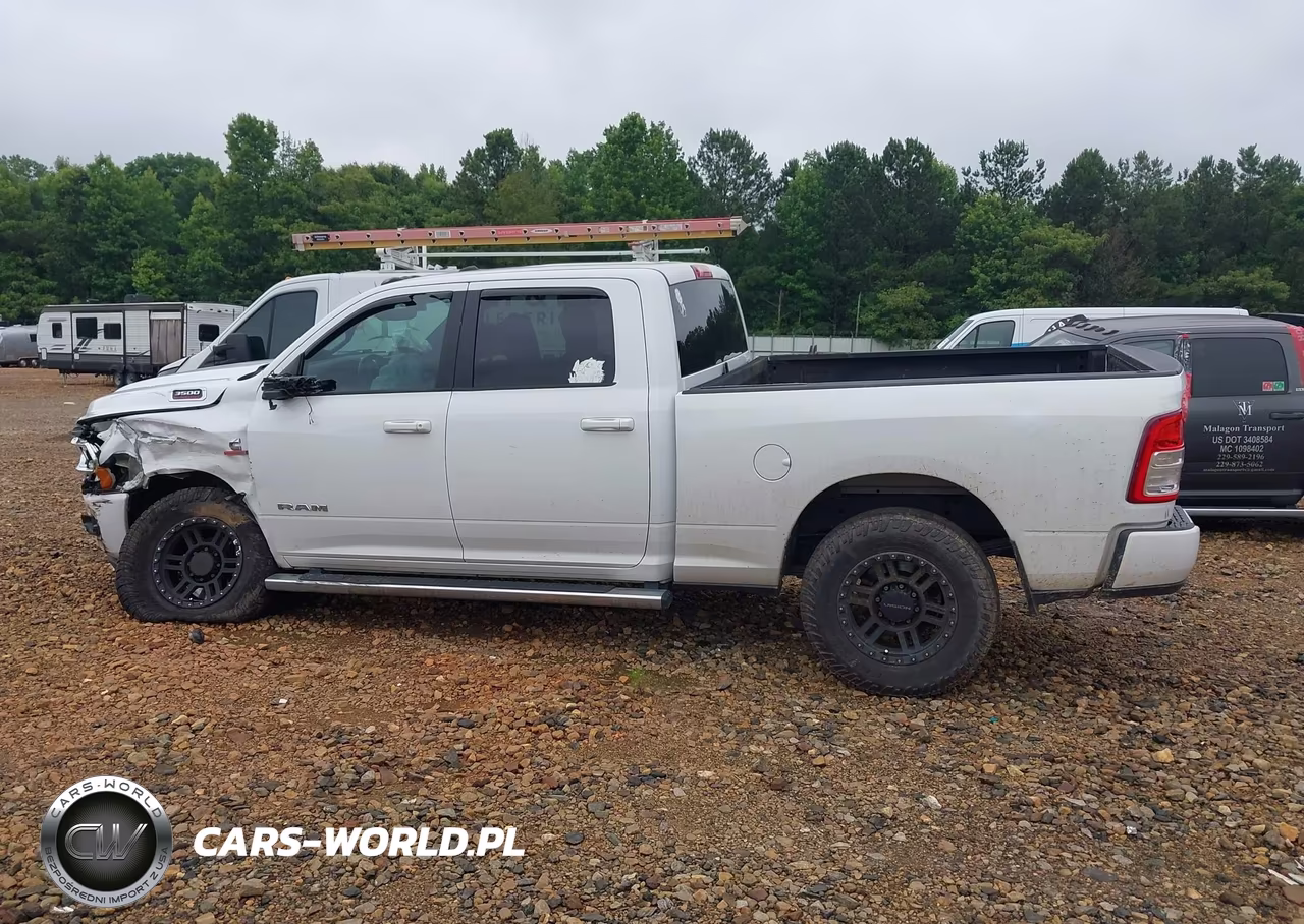 2019 Ram 3500 Big Horn 4X4 6'4 Box VIN:3C63R3DLXKG526019 - 14