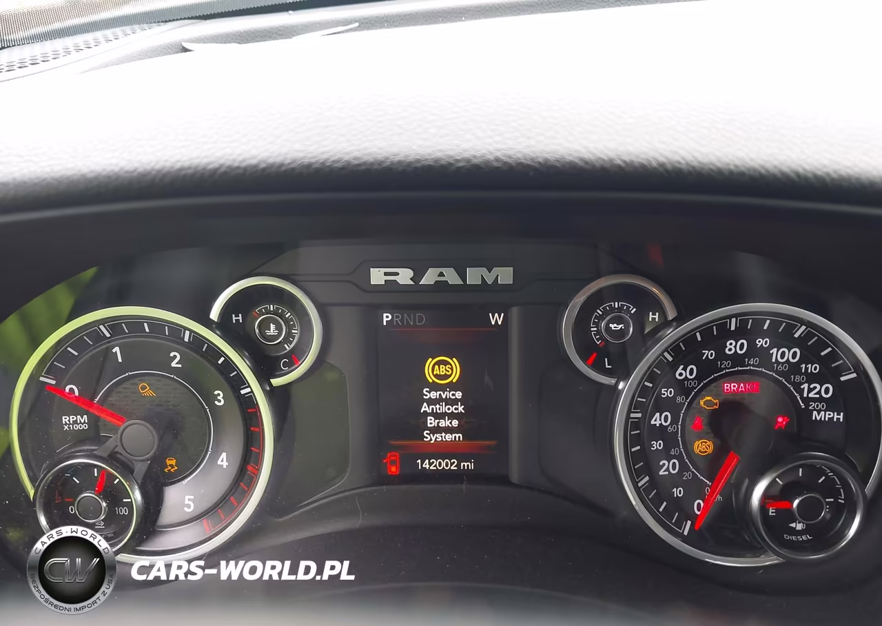 2019 Ram 3500 Big Horn 4X4 6'4 Box VIN:3C63R3DLXKG526019 - 5