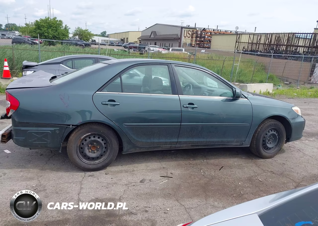 2003 Toyota Camry Le VIN:4T1BE32K93U203875 - 13