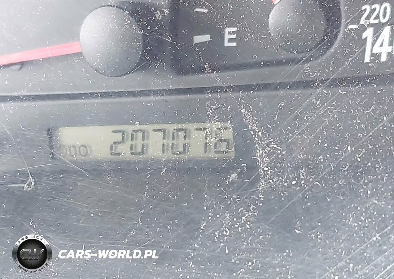 2003 Toyota Camry Le VIN:4T1BE32K93U203875 - 15