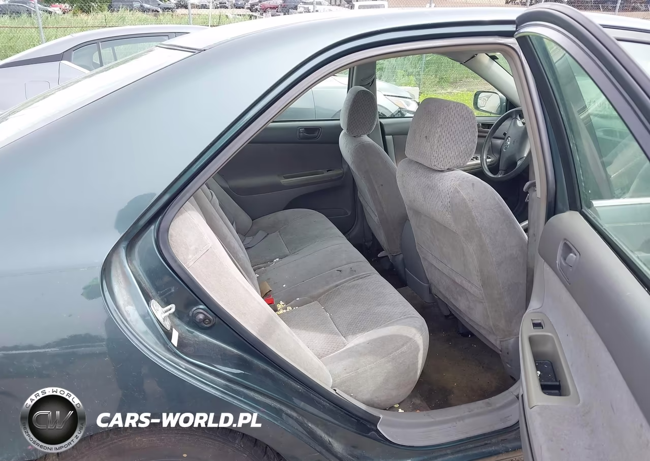 2003 Toyota Camry Le VIN:4T1BE32K93U203875 - 8