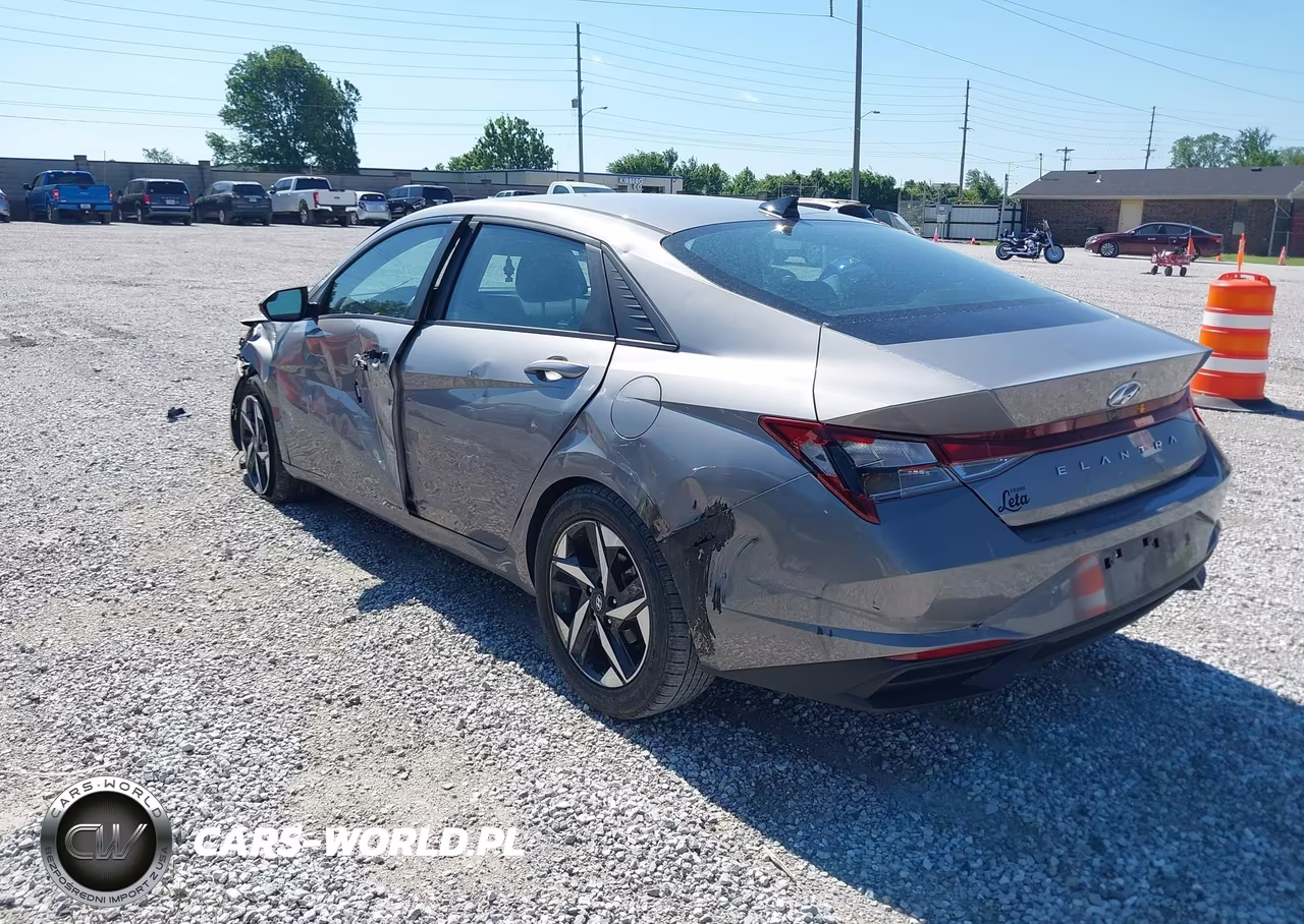 2023 Hyundai Elantra Sel VIN:KMHLS4AG4PU572357 - 3