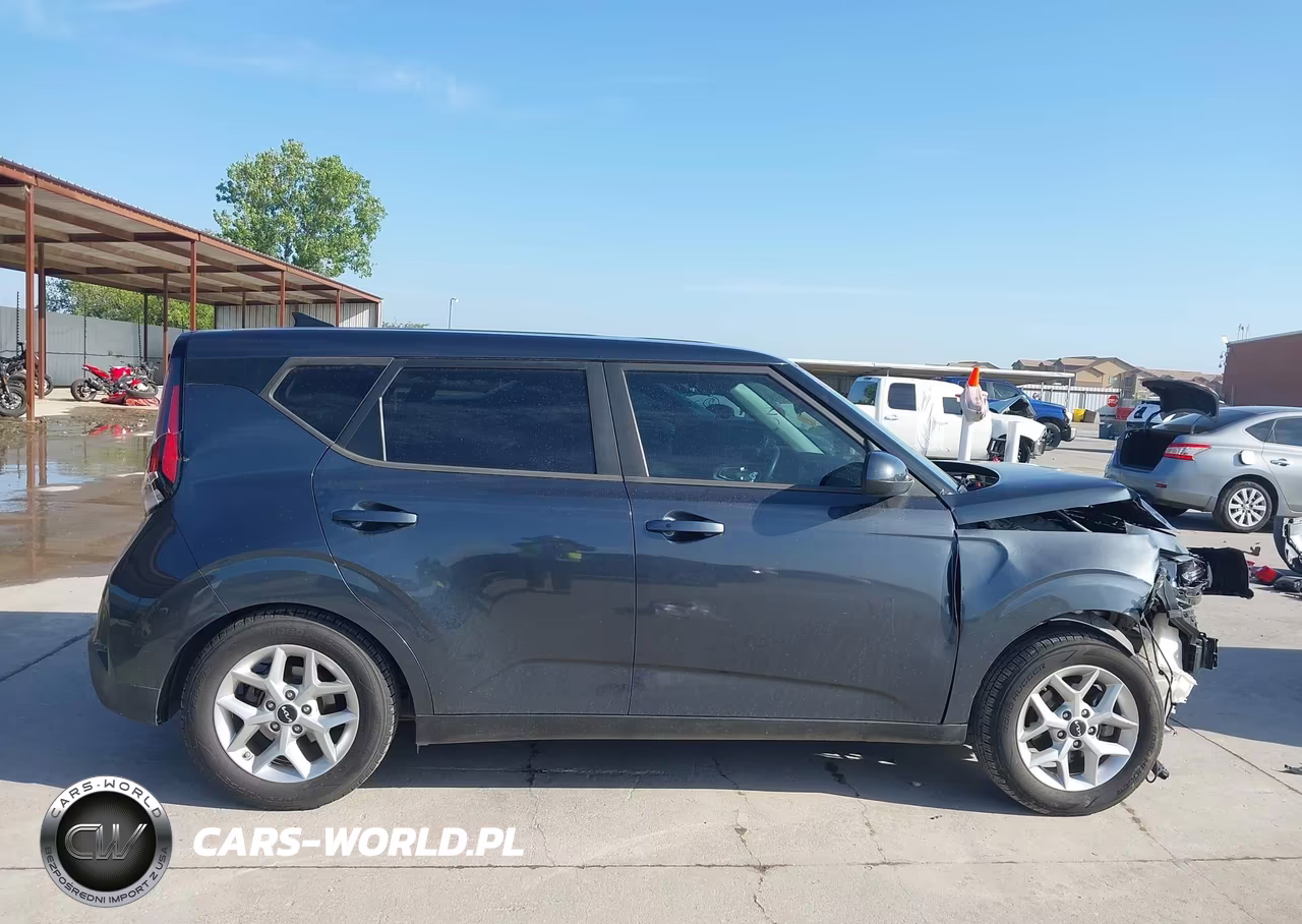 2023 Kia Soul S VIN:KNDJ23AU2P7190614 - 14