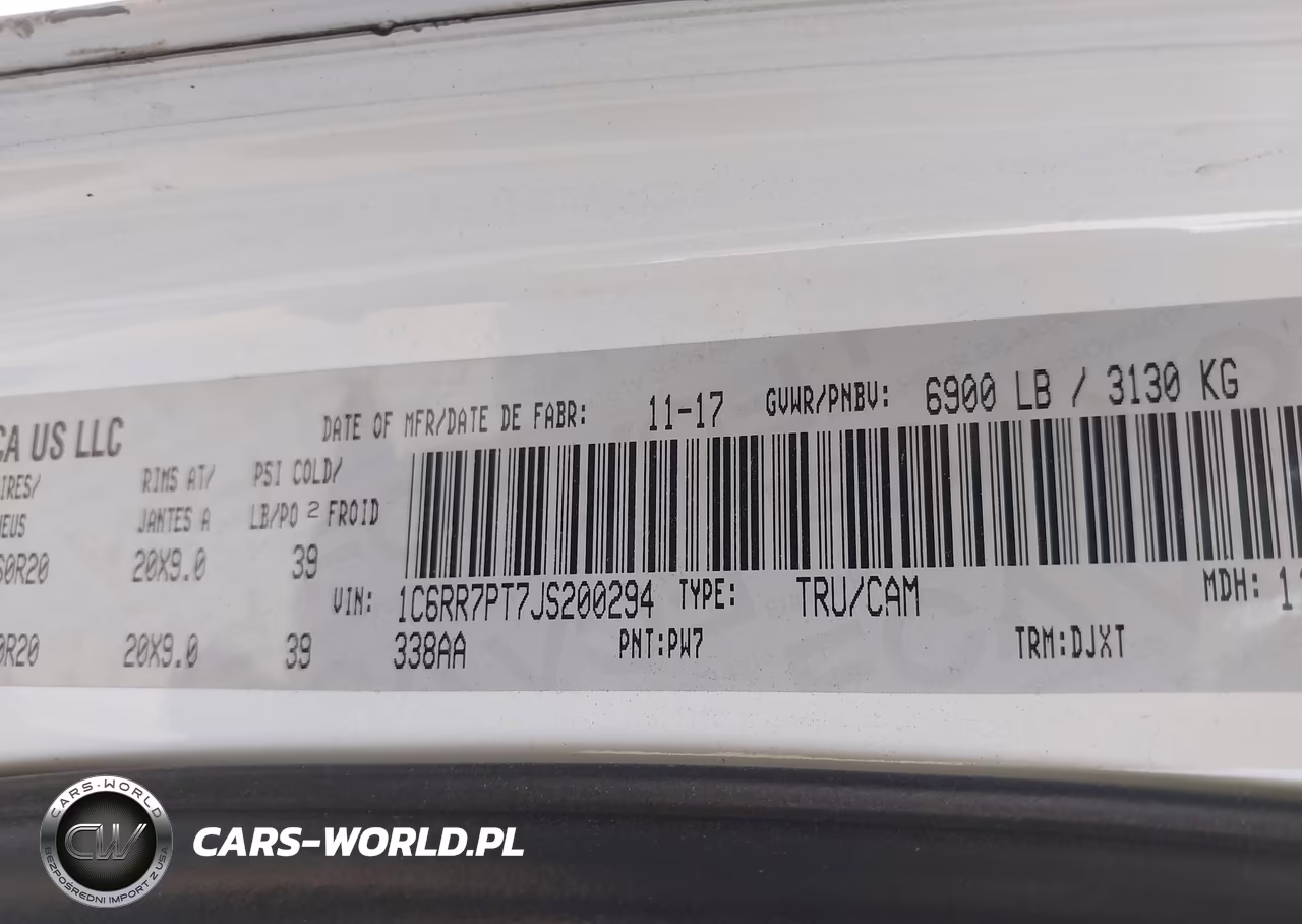 2018 Ram 1500 Longhorn VIN:1C6RR7PT7JS200294 - 9