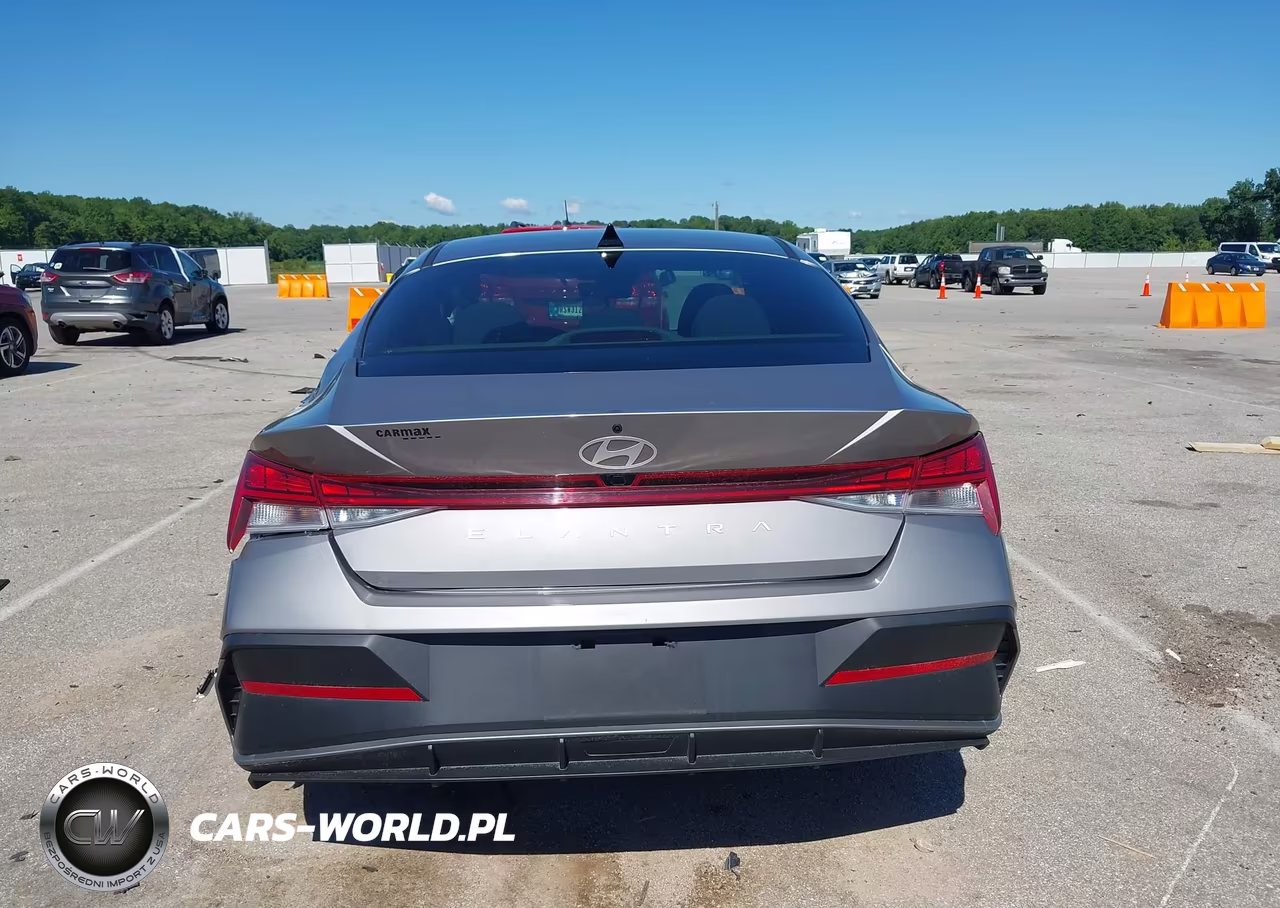 2024 Hyundai Elantra Sel VIN:KMHLS4DG2RU717507 - 16