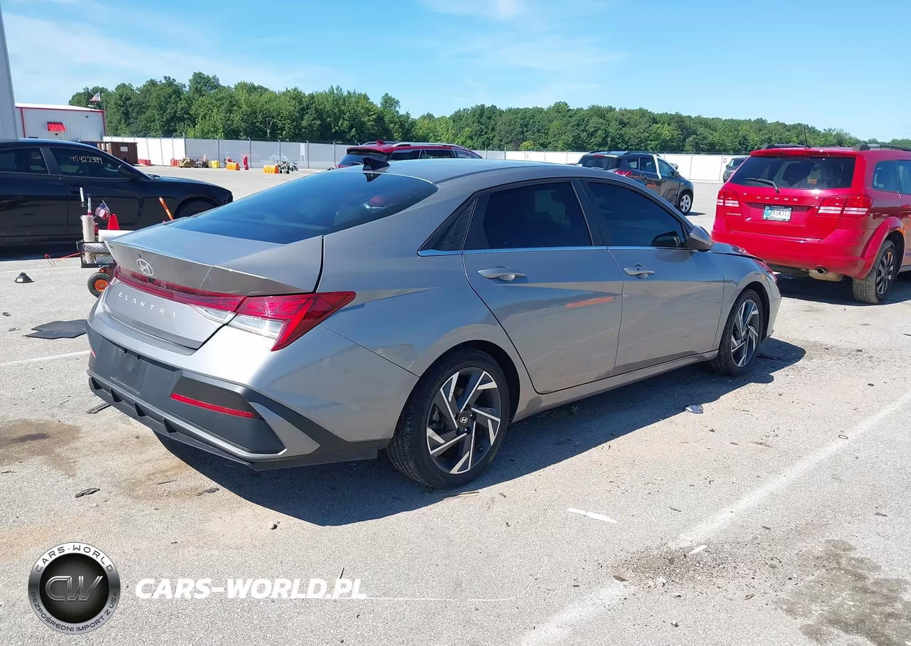 2024 Hyundai Elantra Sel VIN:KMHLS4DG2RU717507 - 4
