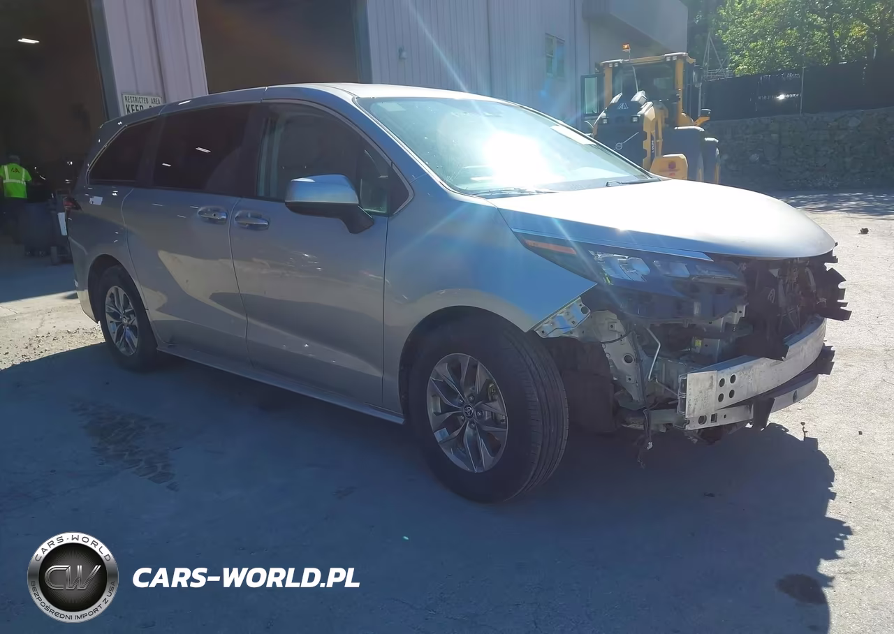 2024 Toyota Sienna Le – zdjęcie 1 z 17