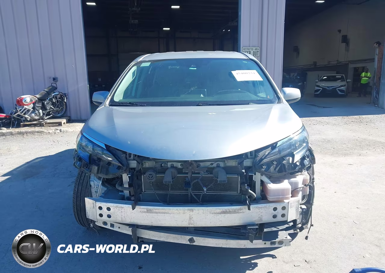 2024 Toyota Sienna Le VIN:5TDKSKFC2RS140268 - 12