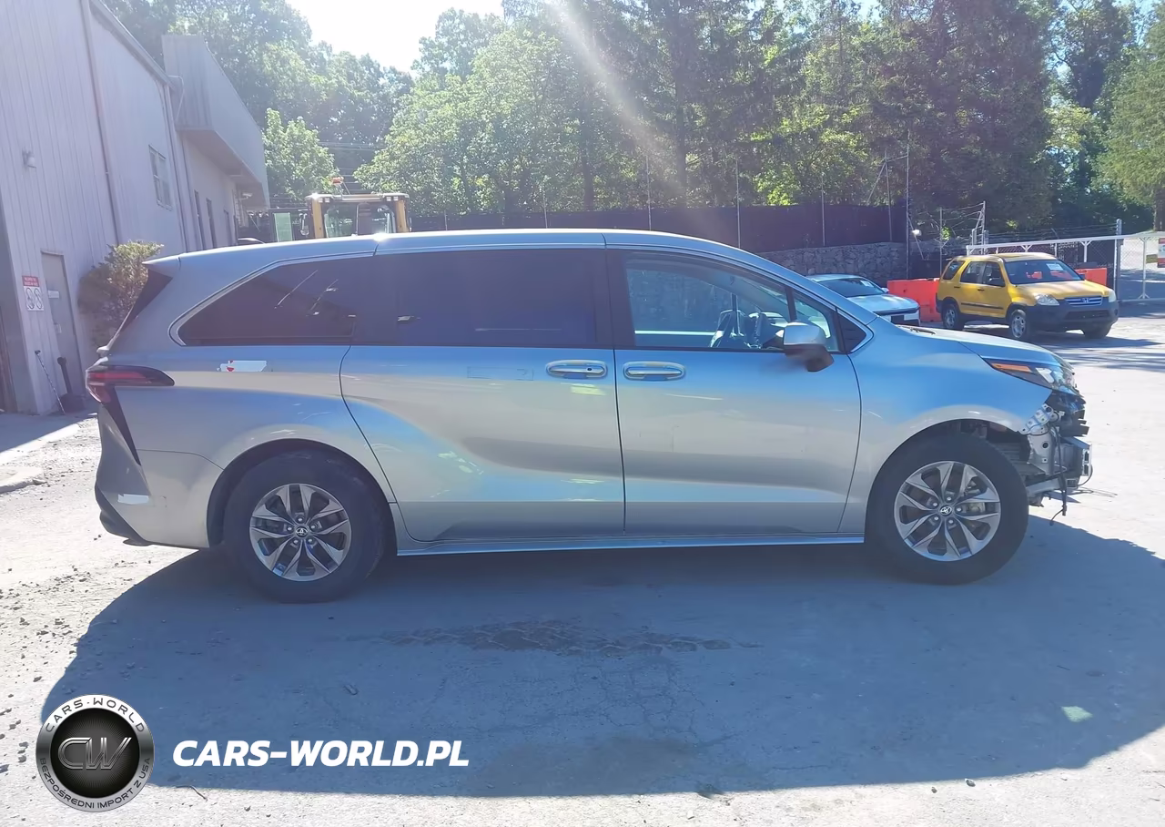 2024 Toyota Sienna Le VIN:5TDKSKFC2RS140268 - 13