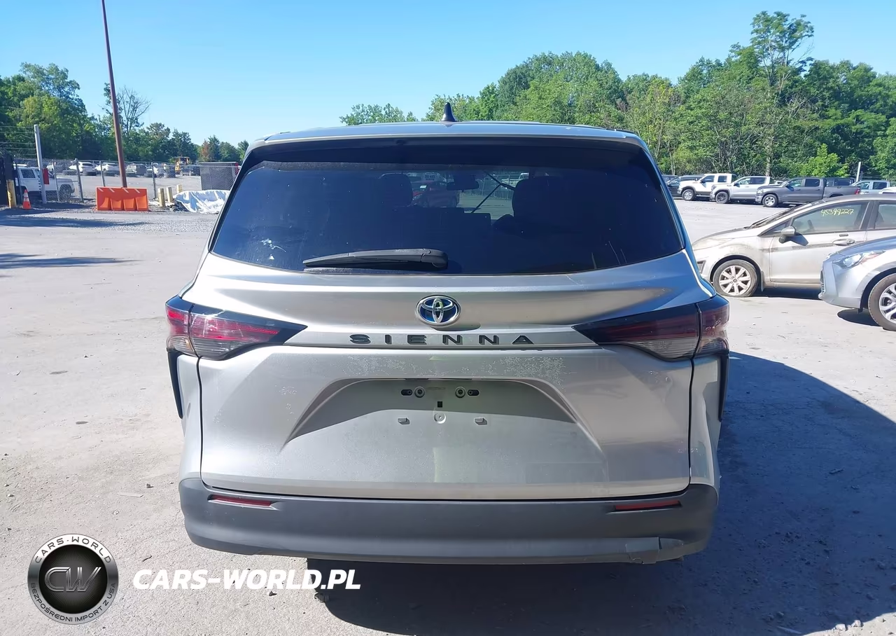 2024 Toyota Sienna Le VIN:5TDKSKFC2RS140268 - 16