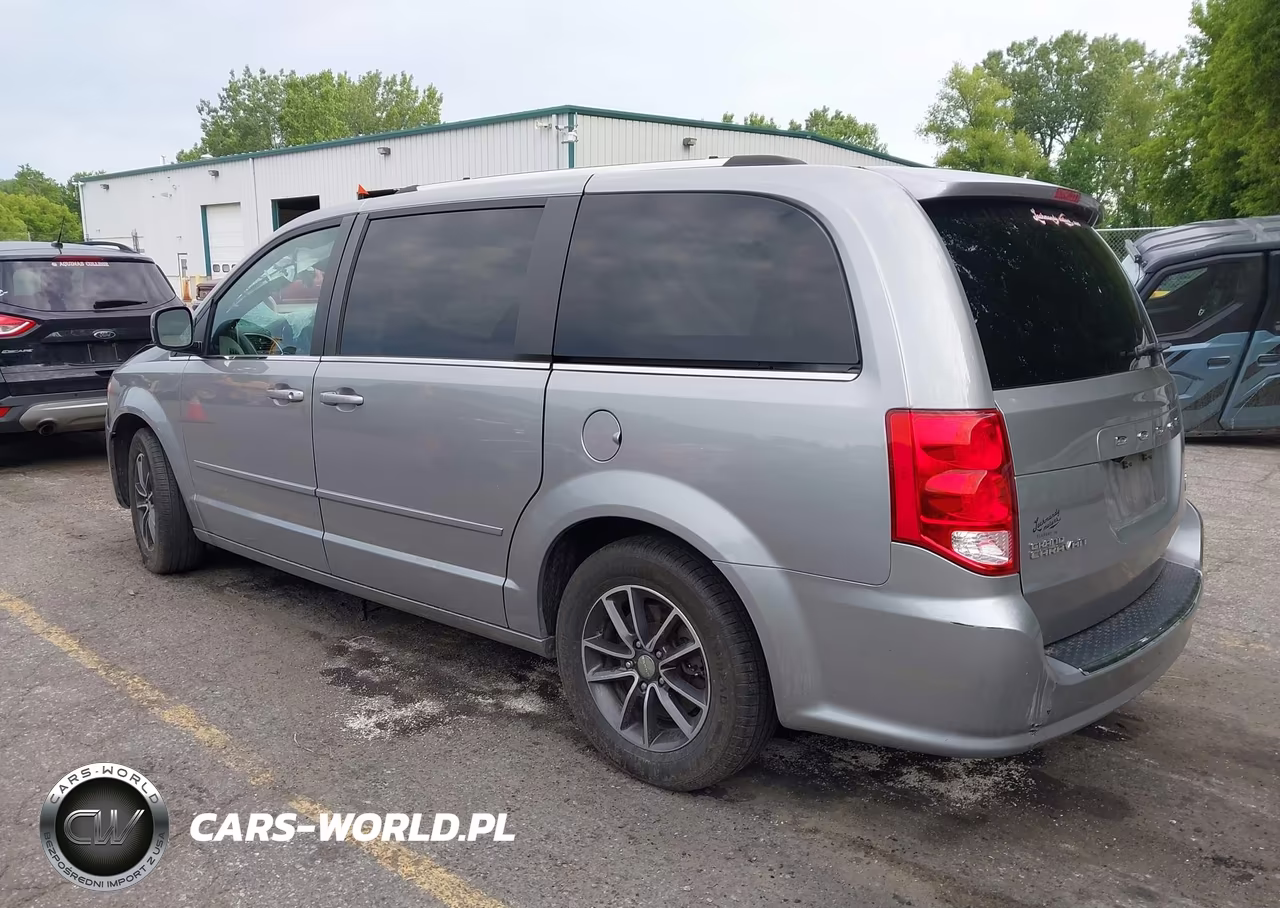 2017 Dodge Grand Caravan Sxt VIN:2C4RDGCG7HR674158 - 3