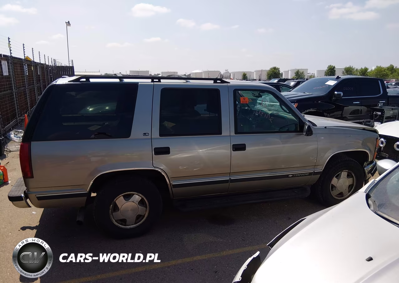 1998 Chevrolet Tahoe Ls VIN:1GNEK13R8WJ370218 - 12