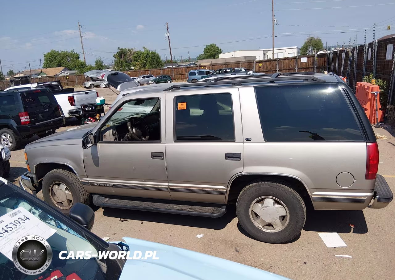 1998 Chevrolet Tahoe Ls VIN:1GNEK13R8WJ370218 - 13