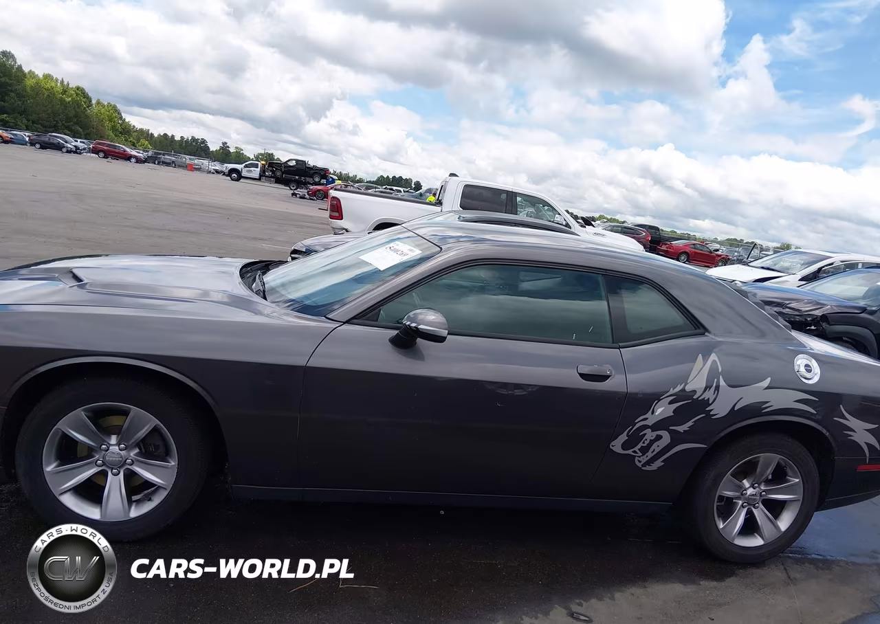 2016 Dodge Challenger Sxt VIN:2C3CDZAG9GH137577 - 14