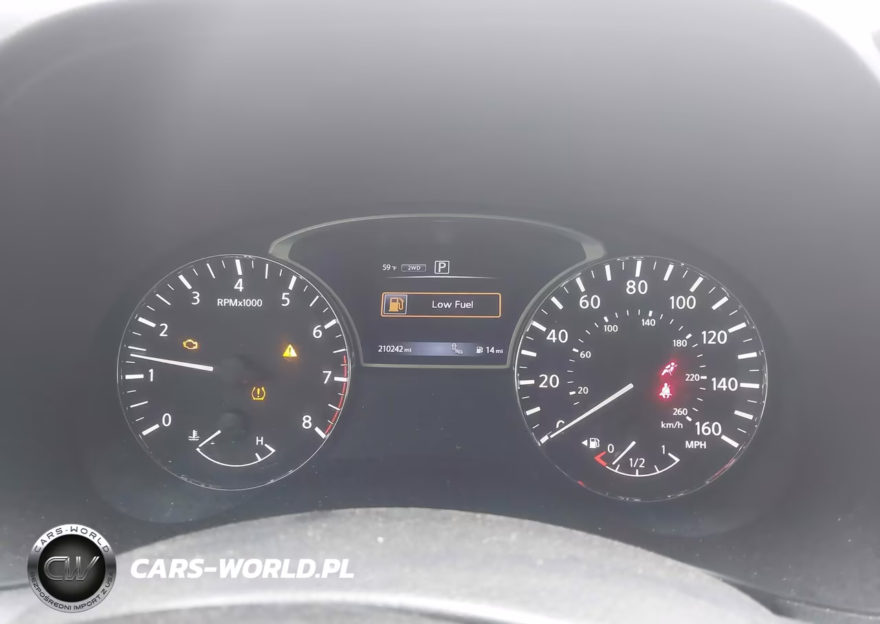 2016 Nissan Pathfinder Platinum VIN:5N1AR2MM8GC658818 - 7