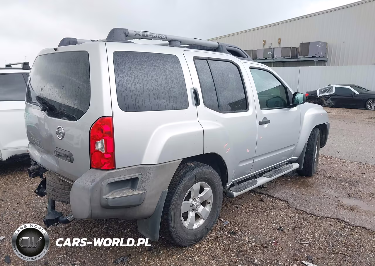 2010 Nissan Xterra S VIN:5N1AN0NU3AC525812 - 4