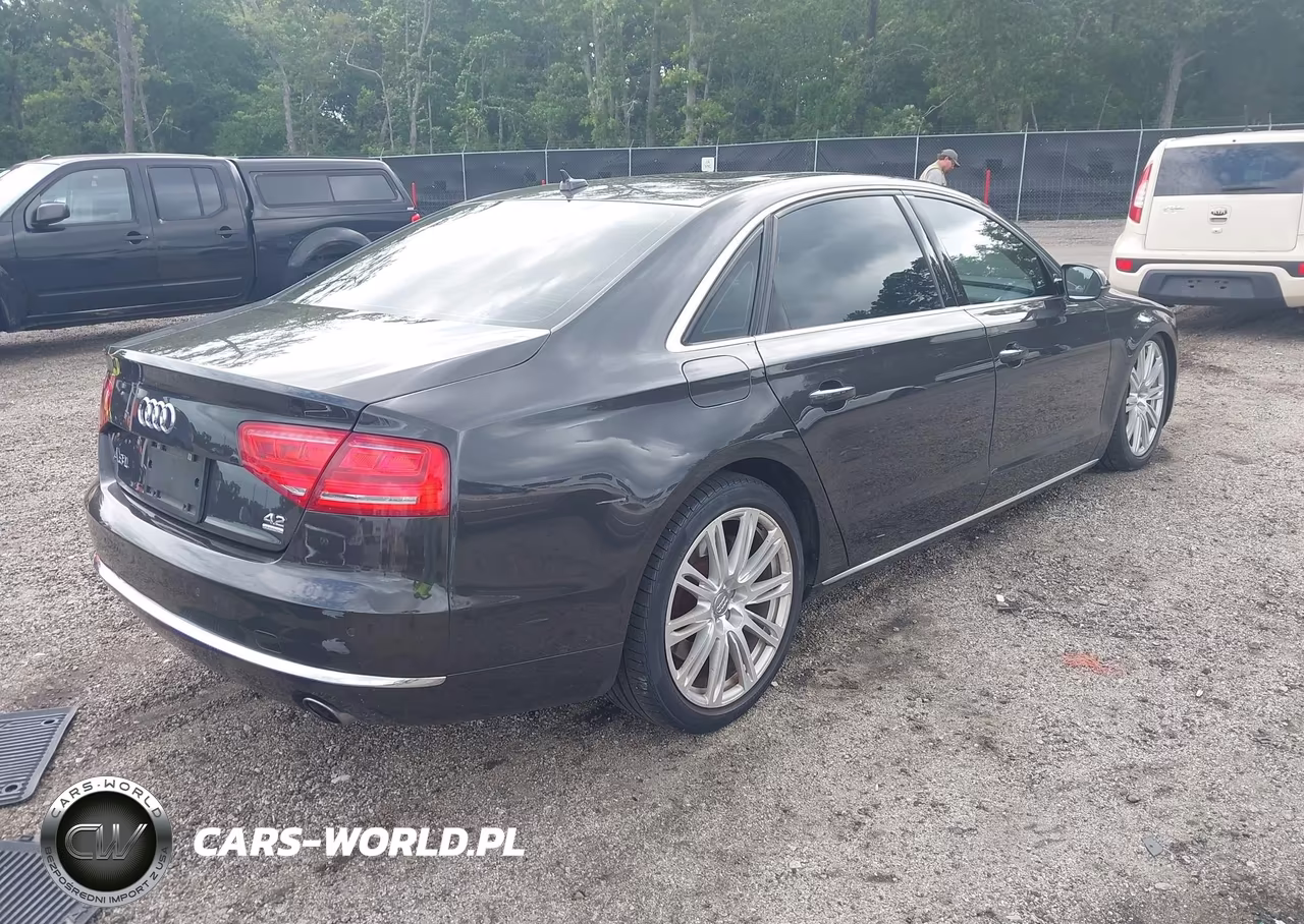 2011 Audi A8 L 4.2 VIN:WAURVAFD3BN005205 - 4