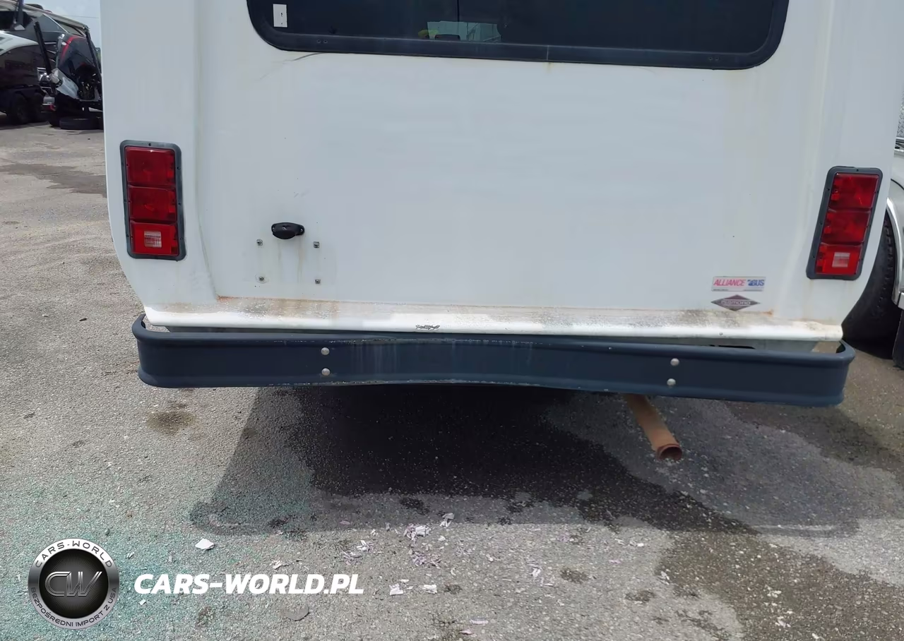 2012 Ford E-350 Cutaway VIN:1FDEE3FL2CDA94319 - 11